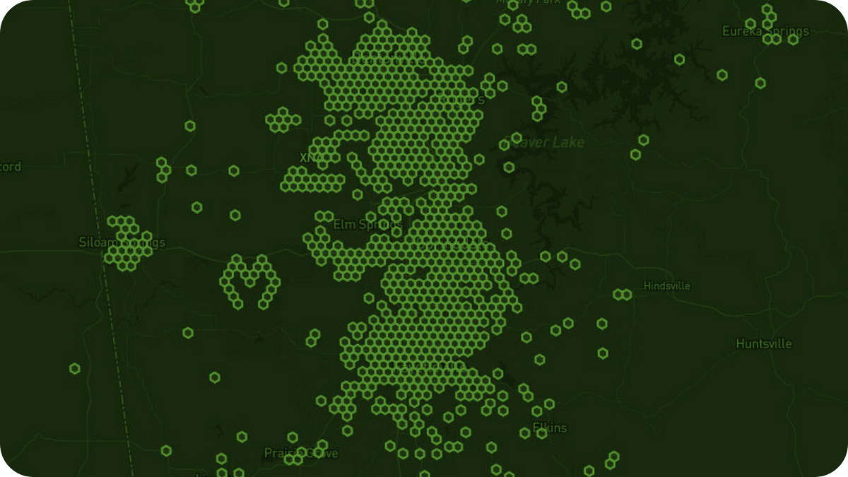 Hotspots Wayru Transformam o Noroeste do Arkansas em um Hub DePIN cover